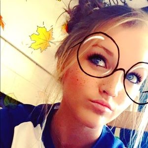 Meet your Posher, Raelyn